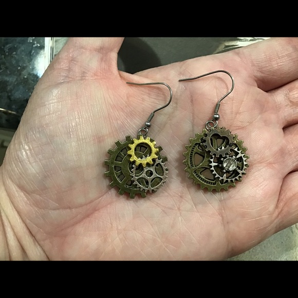 Steampunk handmade earrings silver gears metals - Picture 4 of 9